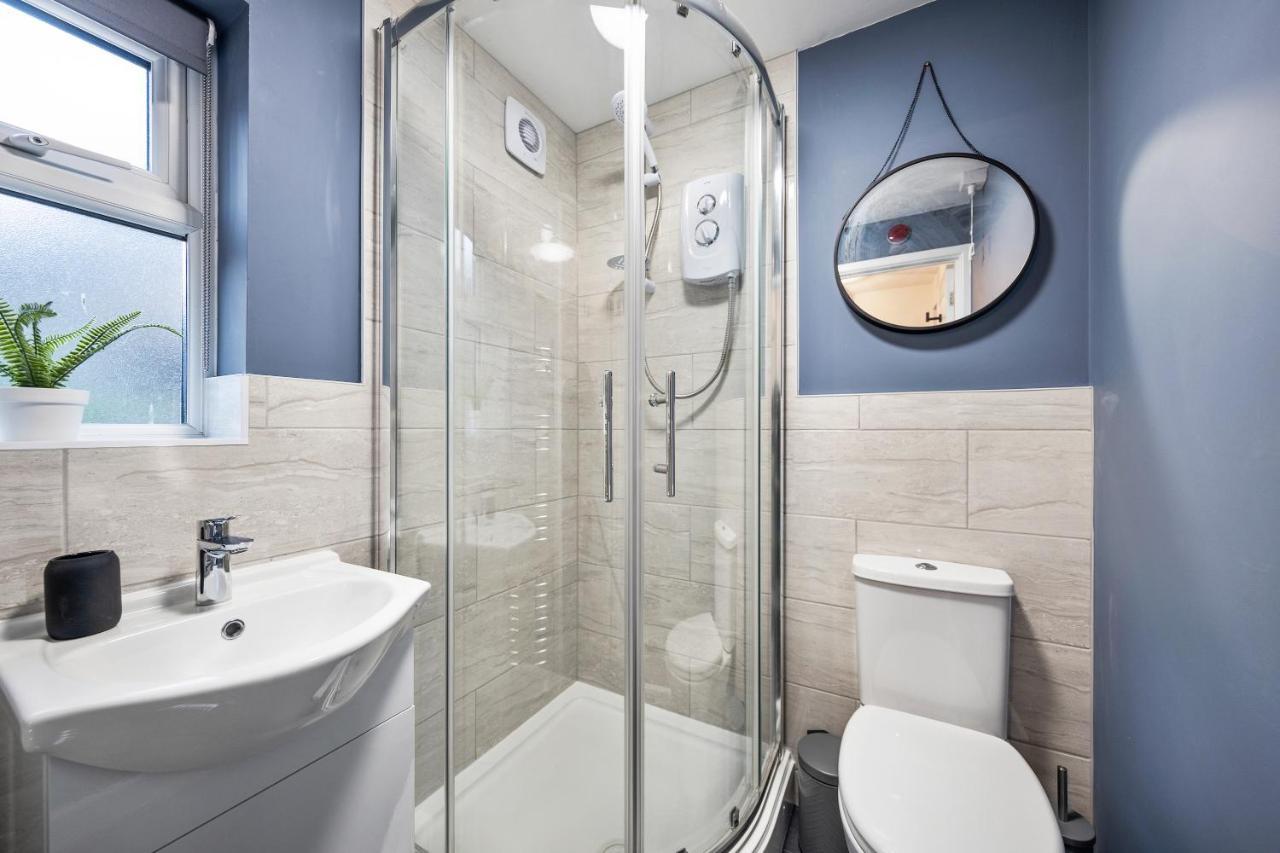 7 Bedroom House Ensuite Rooms, Fully Equipped Kitchen, Free Wifi, Tvs In All Rooms City Centre Close To A46 Inspire Homes Ковентри Экстерьер фото