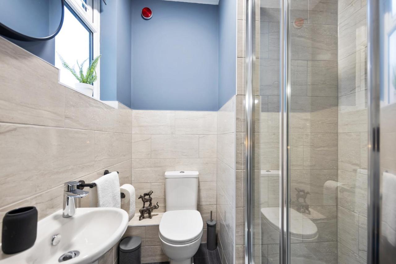 7 Bedroom House Ensuite Rooms, Fully Equipped Kitchen, Free Wifi, Tvs In All Rooms City Centre Close To A46 Inspire Homes Ковентри Экстерьер фото