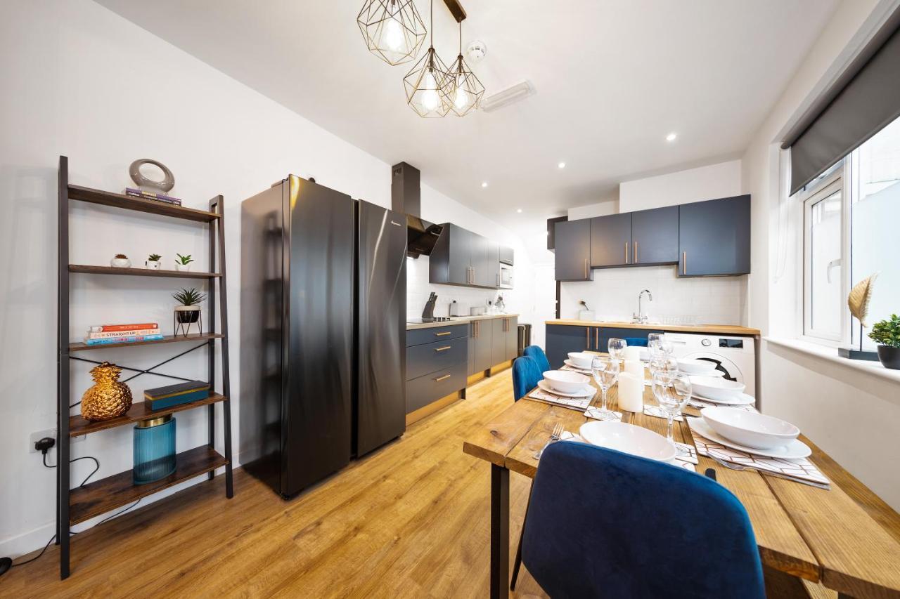 7 Bedroom House Ensuite Rooms, Fully Equipped Kitchen, Free Wifi, Tvs In All Rooms City Centre Close To A46 Inspire Homes Ковентри Экстерьер фото